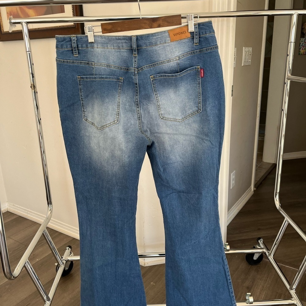 Vipones Bell Bottoms - Picture 3 of 9
